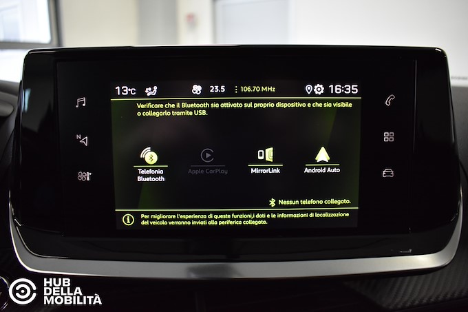 PEUGEOT 2008 BlueHDi 110 S&S Allure